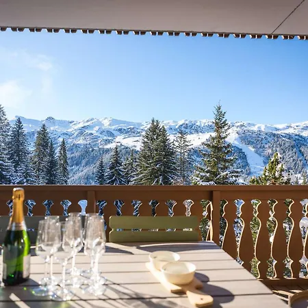 Superbe Skis Aux Pieds Avec Cheminee Et Parking A Meribel - Fr-1-180-629